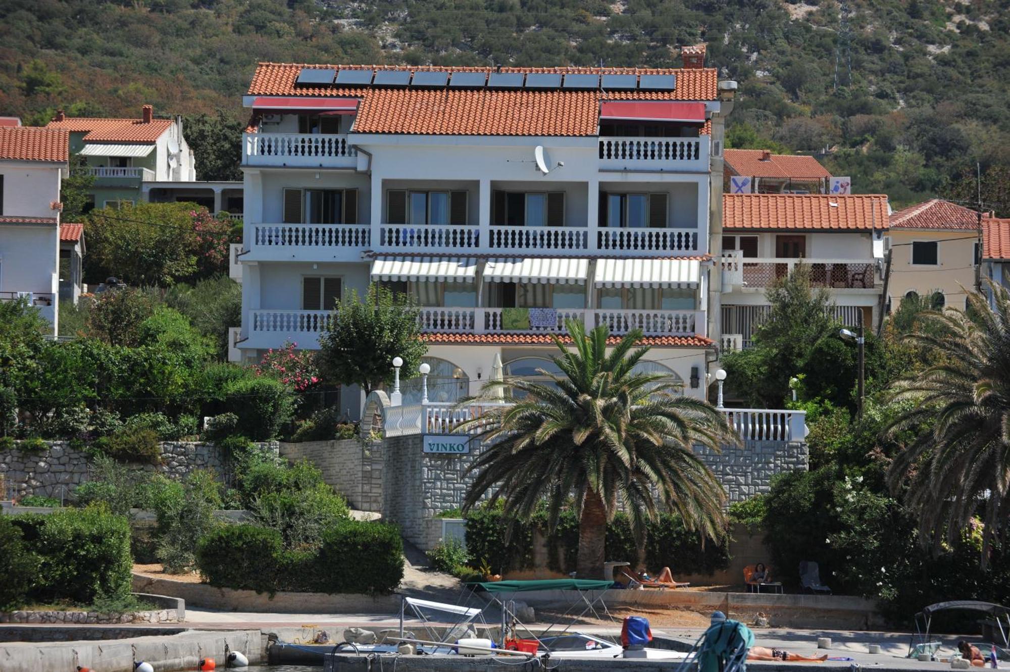 Apartments And Rooms Vinko Barbat na Rabu Екстер'єр фото