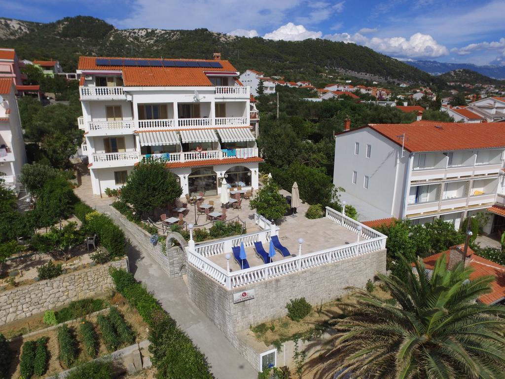 Apartments And Rooms Vinko Barbat na Rabu Екстер'єр фото